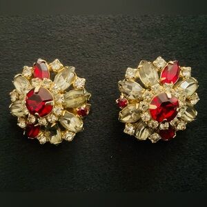 #172 Vintage Signed Hobe’ Rhinestone Cluster Earrings